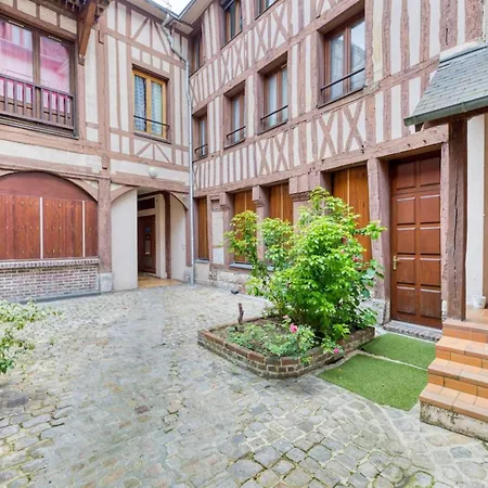 Apartment Jeanne A Duplex Vieux Marche A *